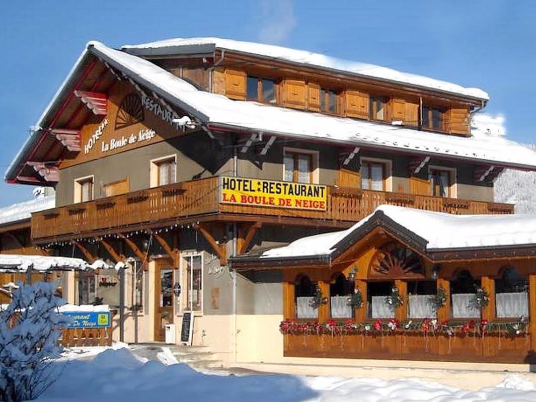 ホテル La Boule De Neige サモエンヌ エクステリア 写真